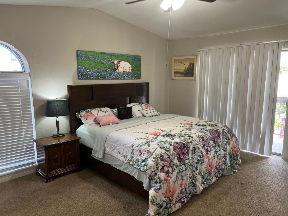 Beautiful 1-Bedroom Townhome With Nice Amenities Houston Eksteriør bilde
