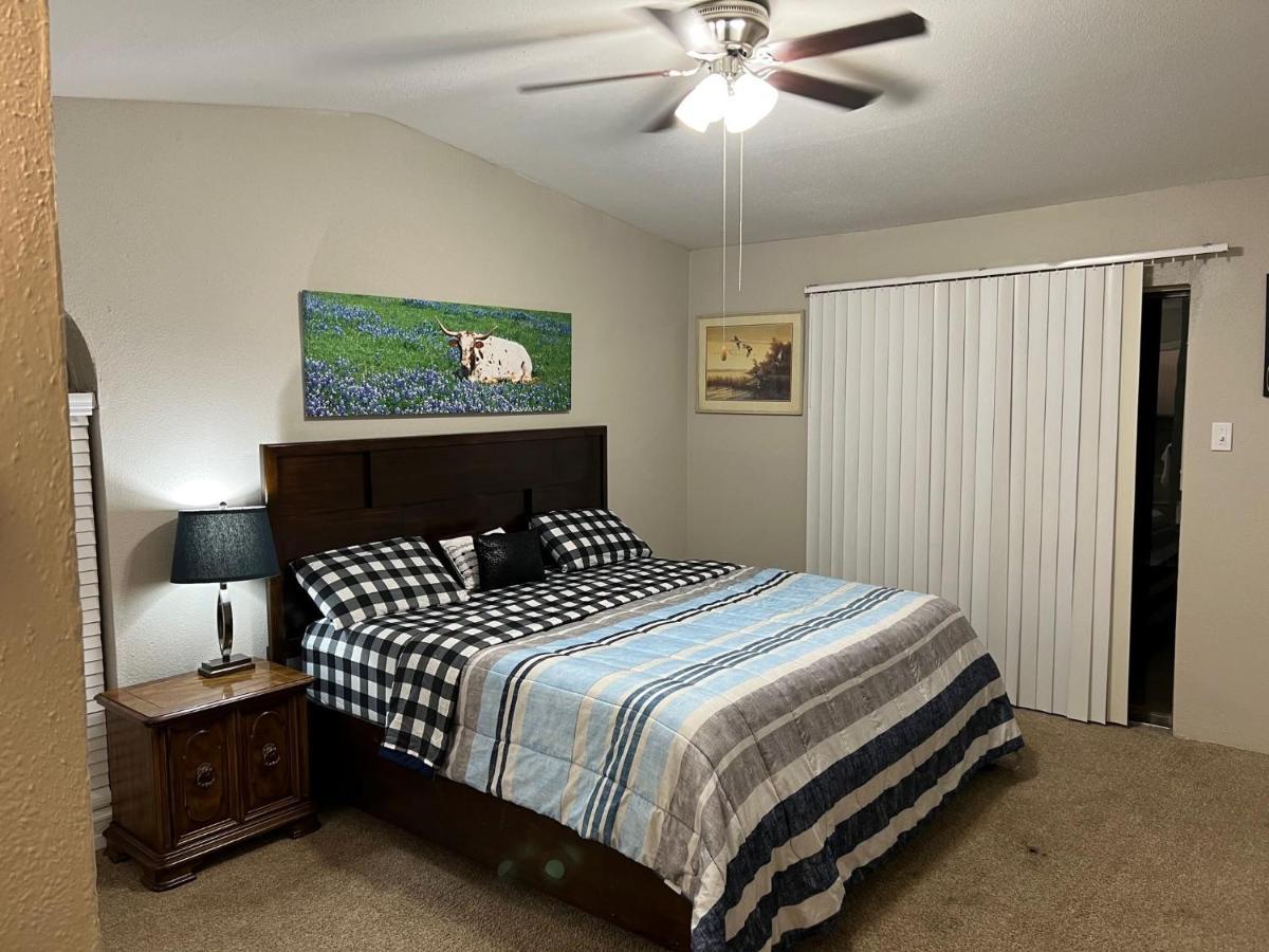 Beautiful 1-Bedroom Townhome With Nice Amenities Houston Eksteriør bilde