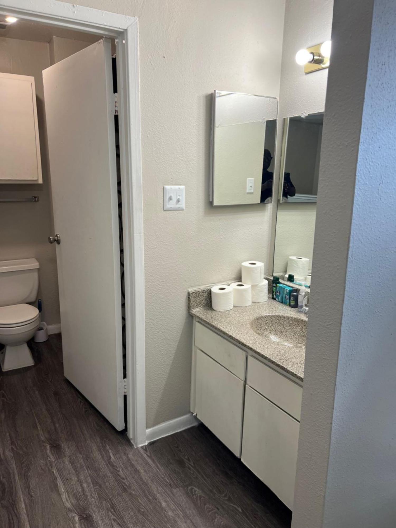 Beautiful 1-Bedroom Townhome With Nice Amenities Houston Eksteriør bilde