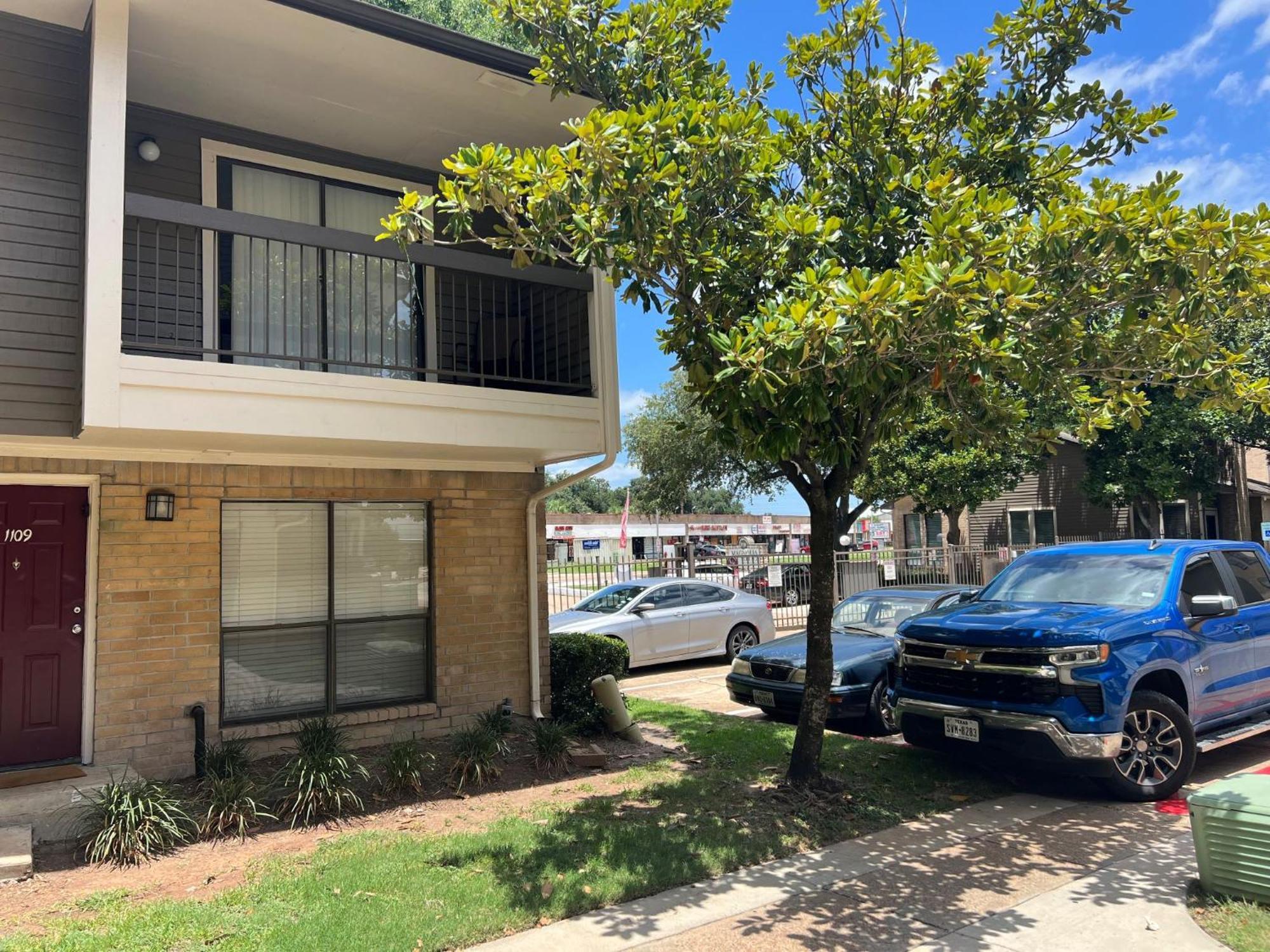 Beautiful 1-Bedroom Townhome With Nice Amenities Houston Eksteriør bilde